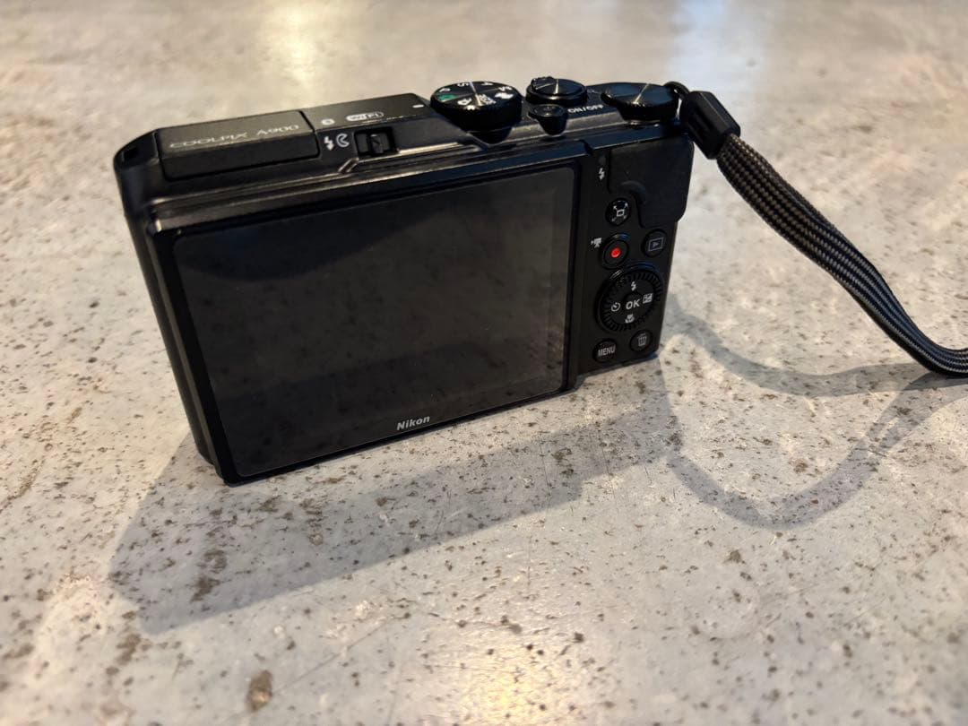 ポーターカメラバッグ付き！Nikon Coolpix A900ニコンデジカメ