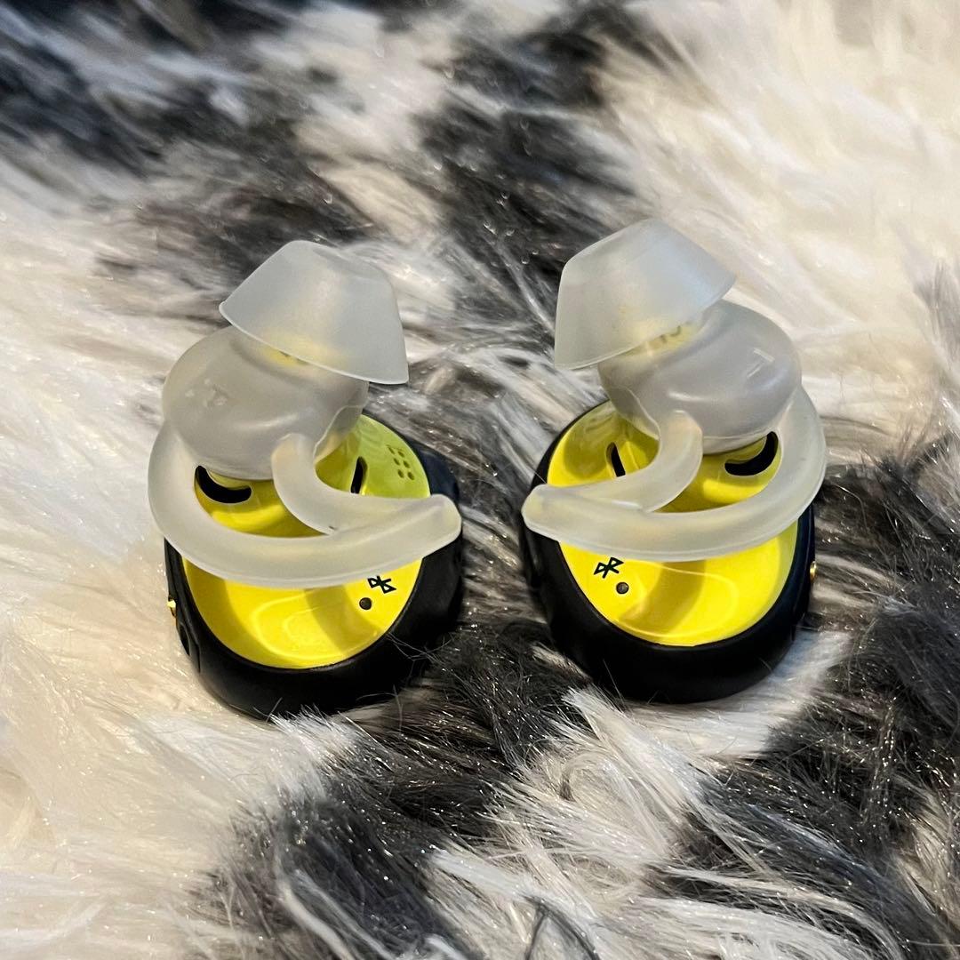 ヘッドホン Bose SoundSport Free wireless headphones