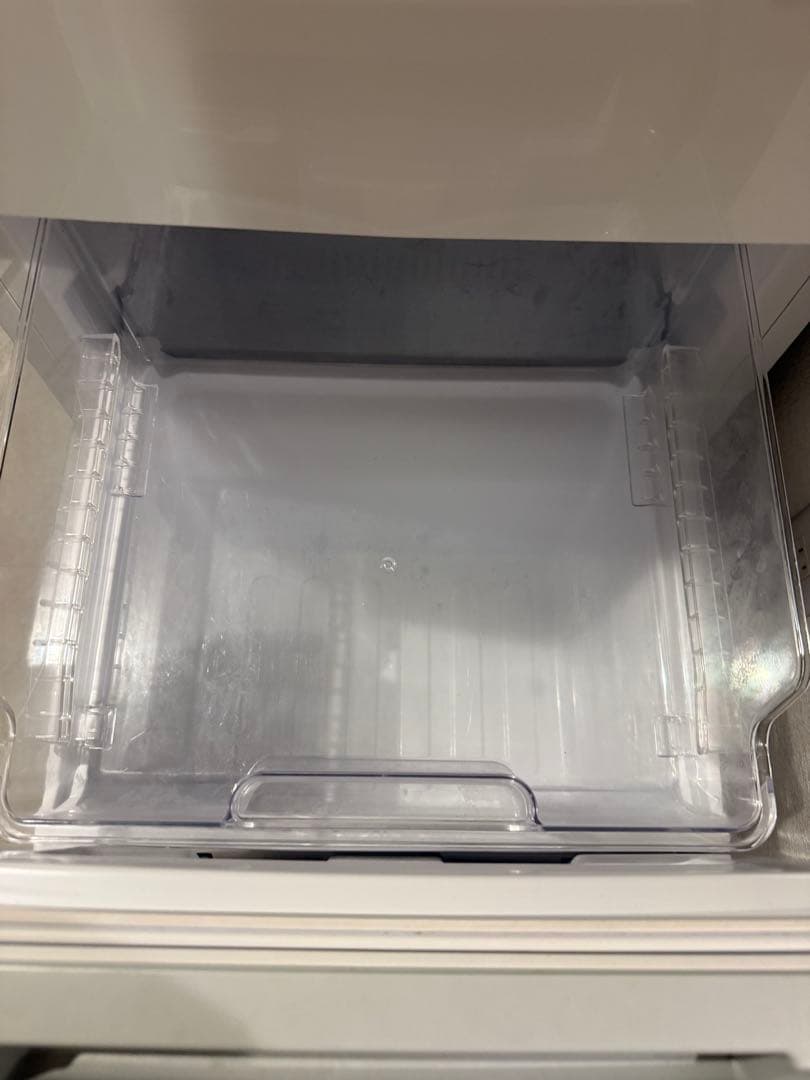 【美品】SHARP 冷蔵庫　152L SJ-15E8 -KW