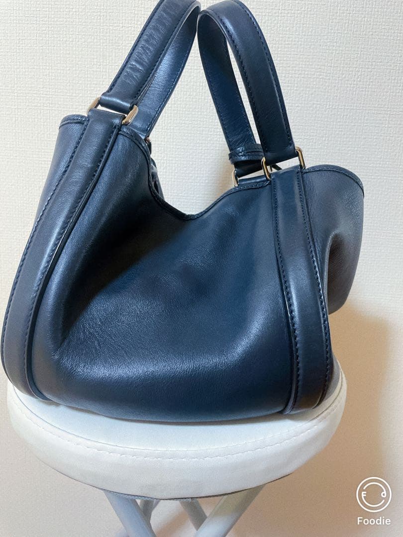 24時間以内発送　HIROFU レザーハンドバッグ　濃紺　クリーム＆保管袋付き