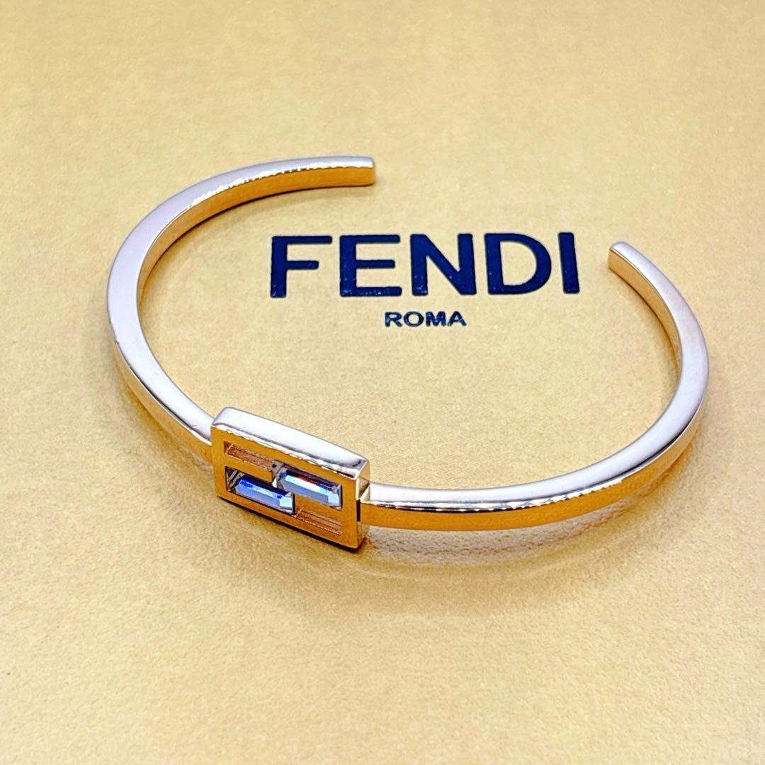 【美品】 FENDI バングル ブレスレット FFロゴ ズッカ ゴールド