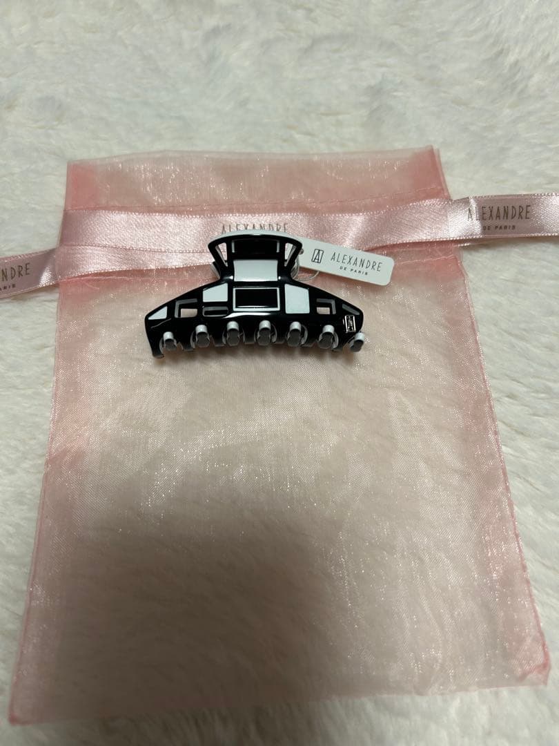 ALEXANDRE DE PARIS ヘアクリップ ブラック・ホワイト