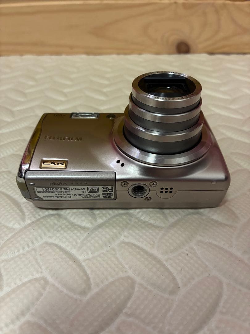fujifilm&富士フイルム　f80exr デジタルカメラ