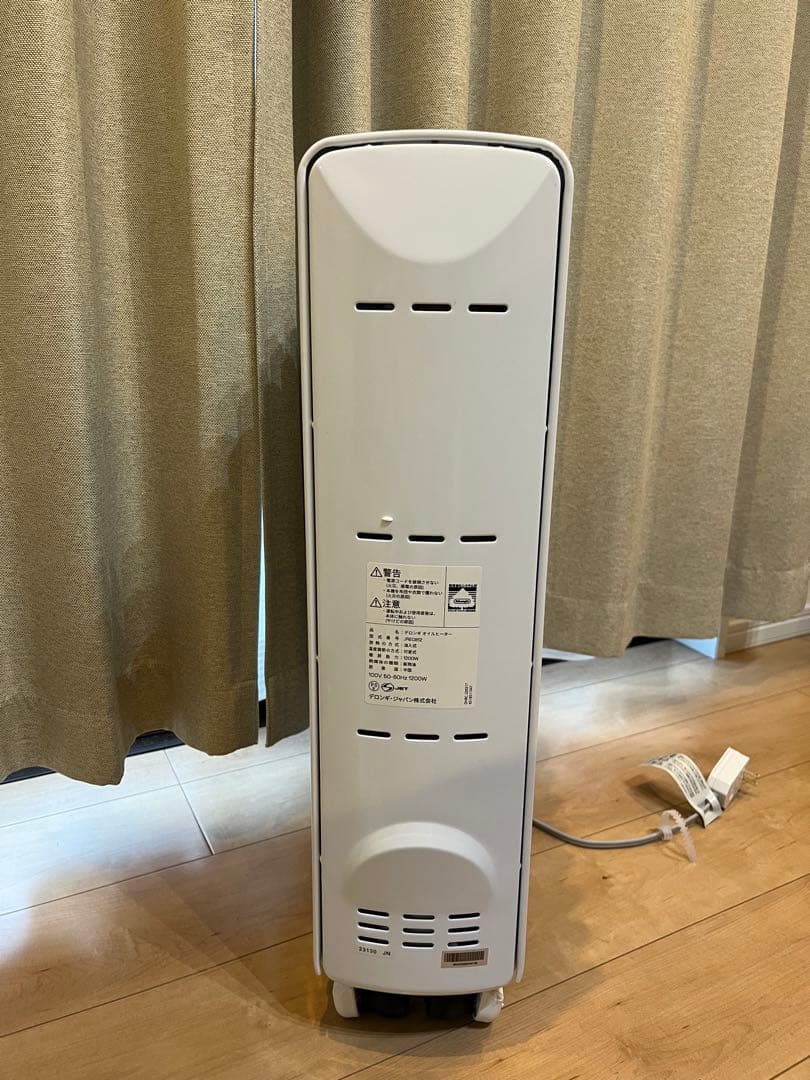 ★ひまわり★デロンギオイルヒーターJRE0812 8〜10畳　動作確認済み