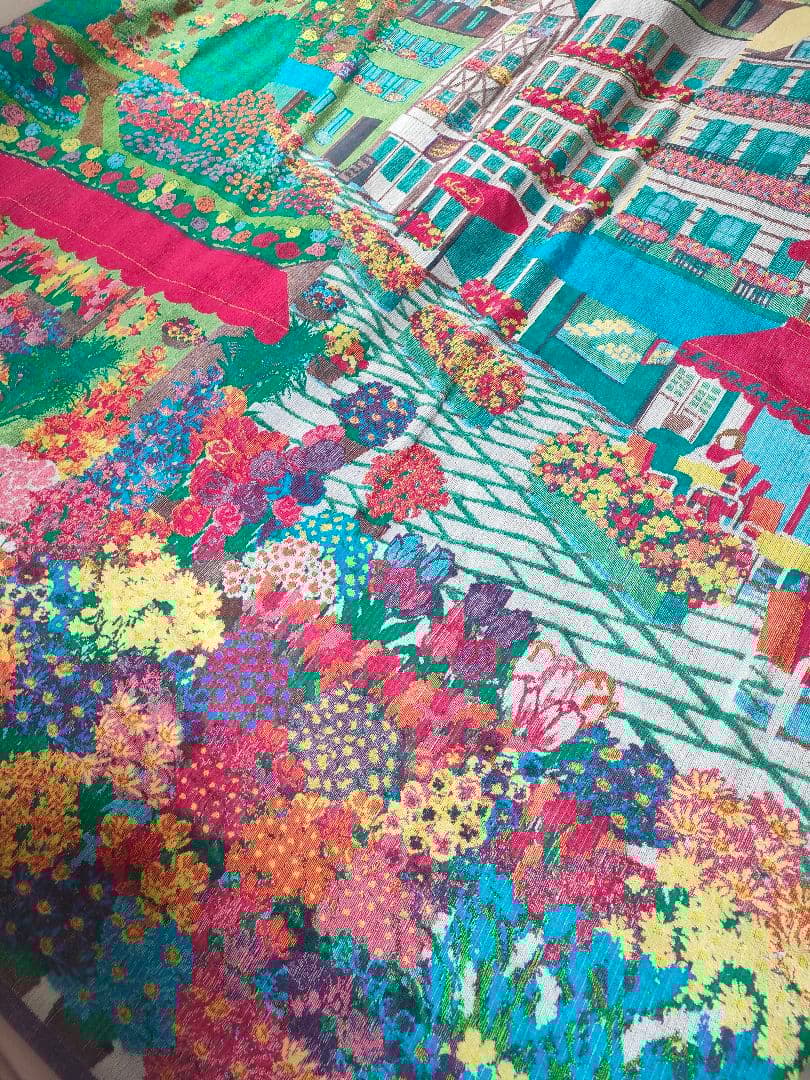 カラカラ　タオルケット　花の都パリ　五彩織物　新品✨️美品　特大サイズ