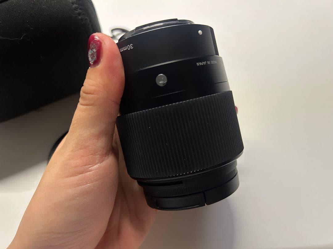 SIGMA 30mm F1.4 DC DN レンズ