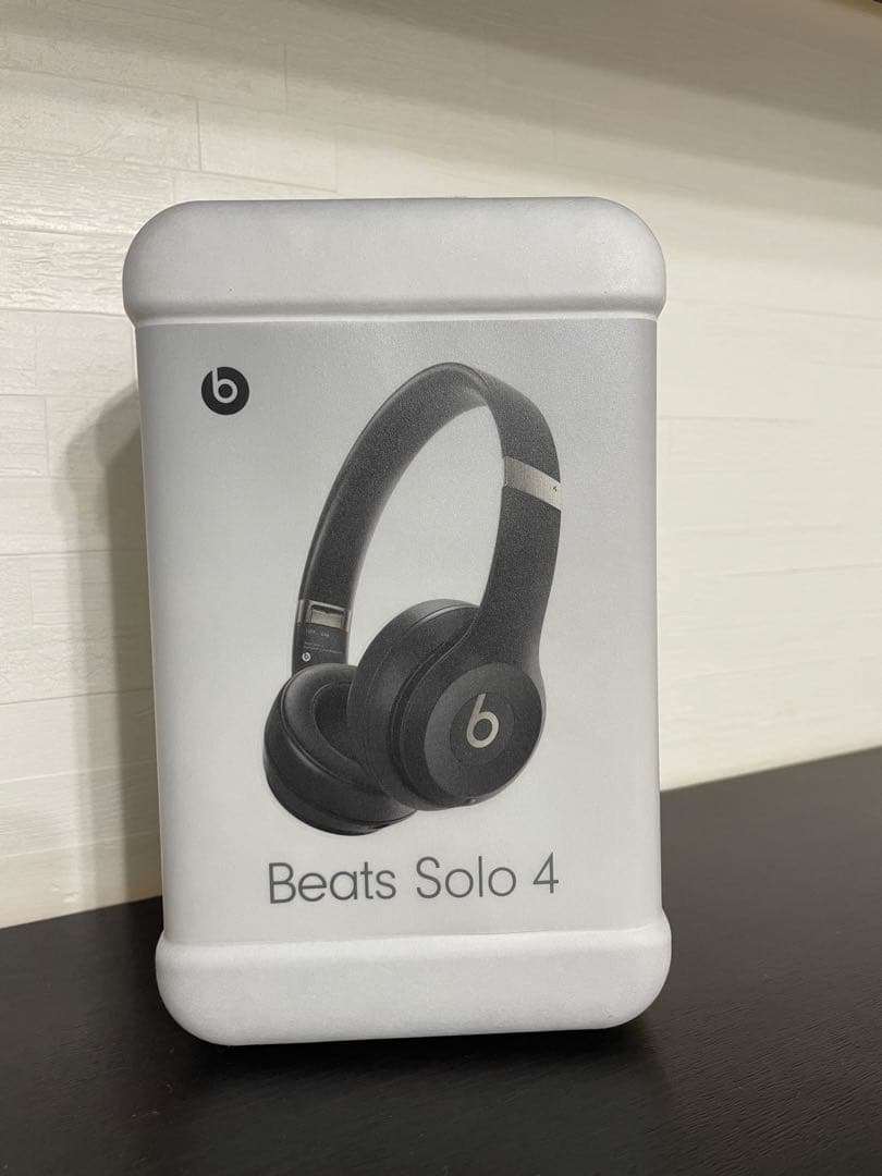 【新品未使用】 Beats Solo4