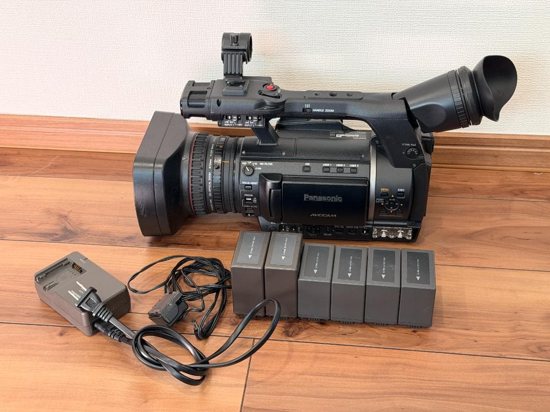 Panasonic 業務用ビデオカメラ AG-AC160A 動作品／使用感あり
