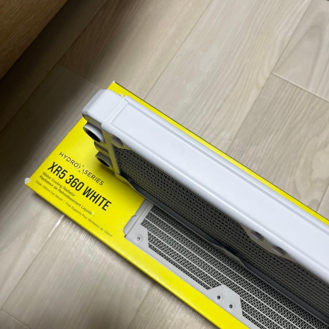 CORSAIR HYDRO SERIES XR5 360 WHITE本格水冷