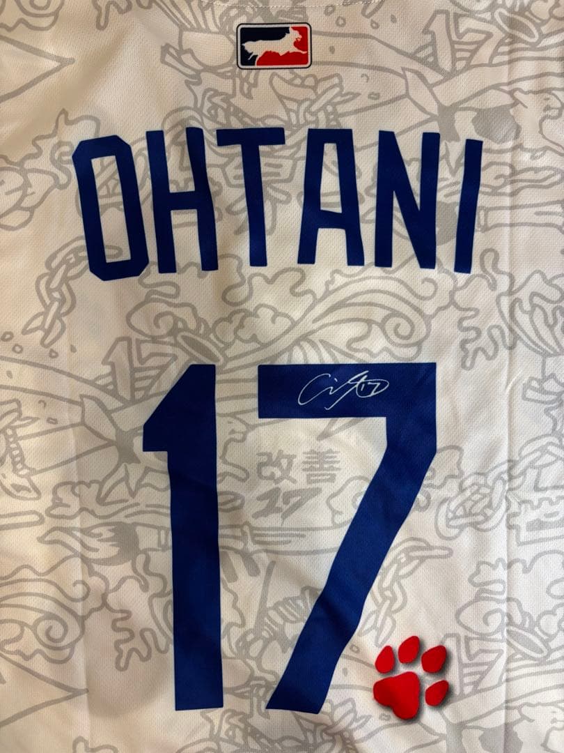 ⭐️ブラックフライデー⭐️【非売品】大谷翔平 ユニフォームサイン ブロッサムデコピン