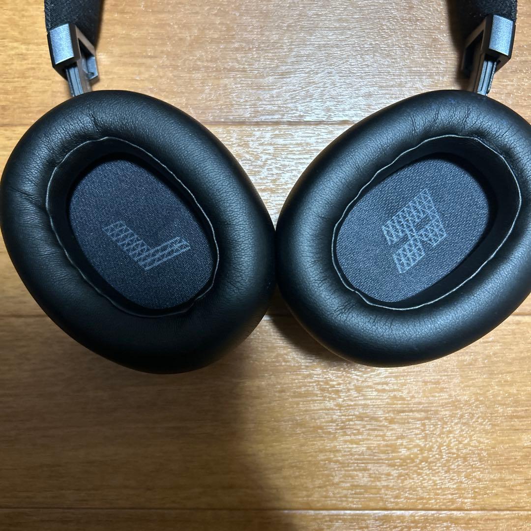 JBL ワイヤレスヘッドホン 本体 収納袋付き