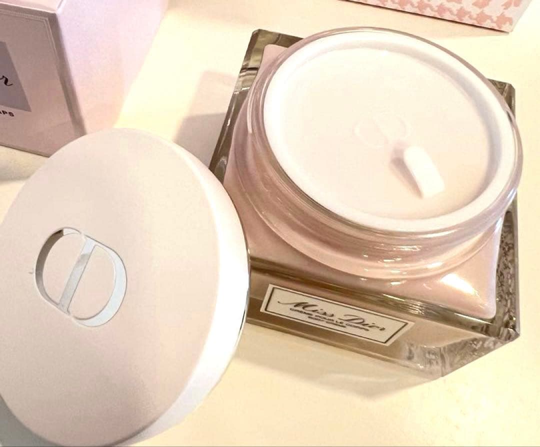 新品未使用　ディオール　Dior Miss Dior ボディクリーム 150ml