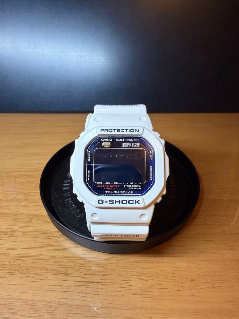 【美品】 G-SHOCK GWX-5600C-7JF ホワイト タフソーラー