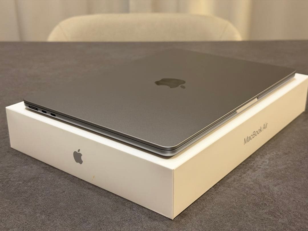 MacBook Air M2 256GB スペースグレイ 美品 バッテリー98%