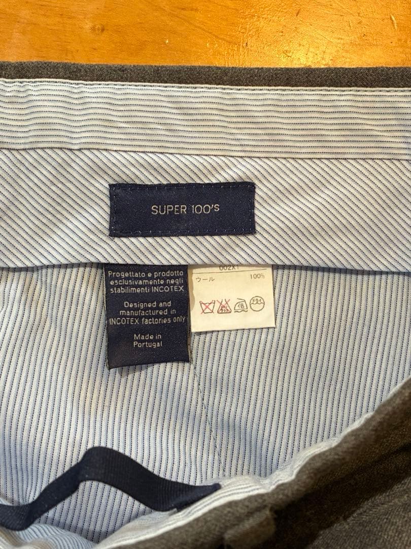 【美品】INCOTEX ウール ノータックスラックス 52