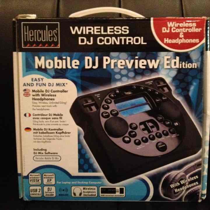 Hercules ワイヤレスDJコントローラー
