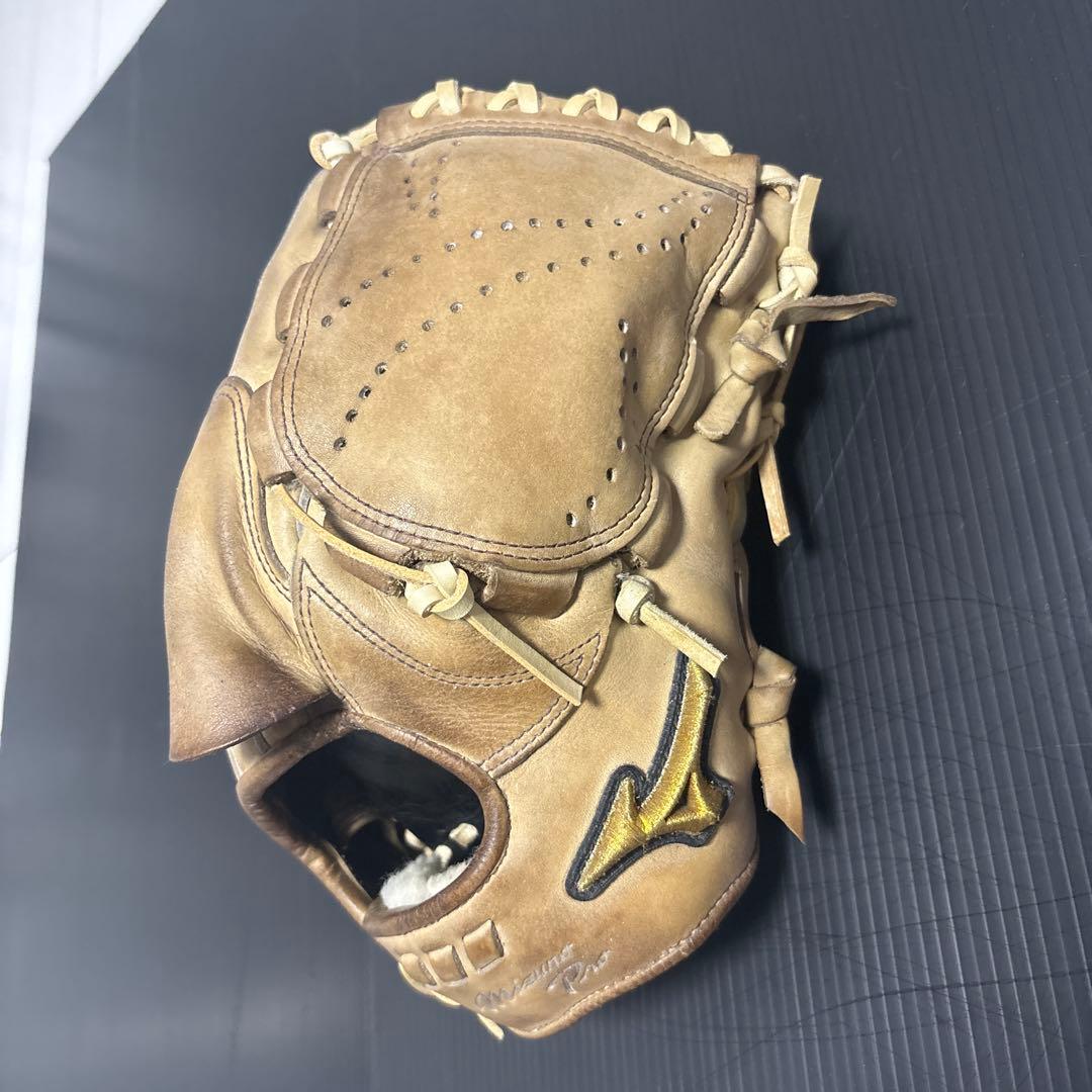 Mizuno Pro 硬式野球グローブ キャメル　右投げ投手用
