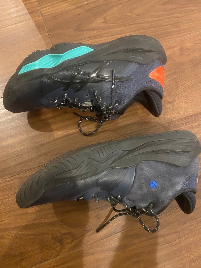 ballaholic asics NOVA SURGE LOW ノヴァサージ