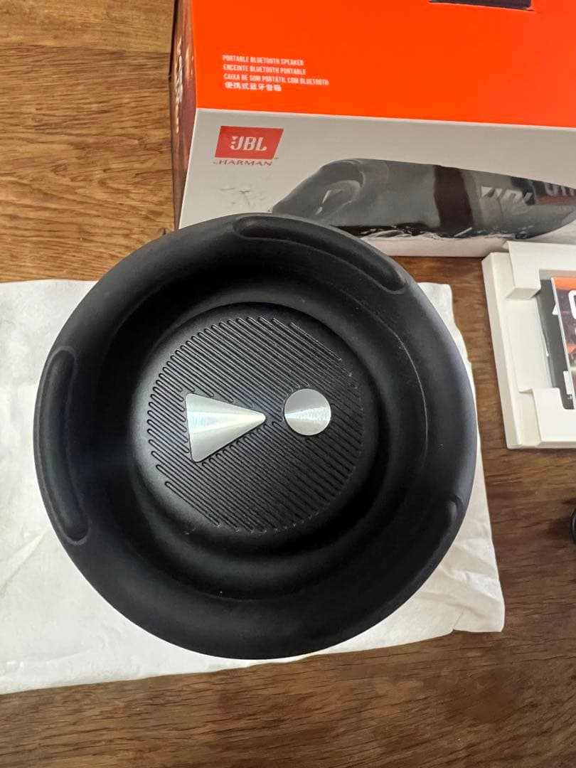 開封済み 未使用品 JBL スピーカー CHARGE5 V5.1