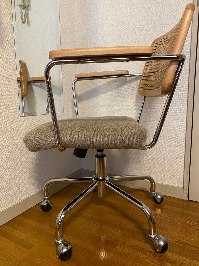 デスクチェア　form（フォーム）/クリアー