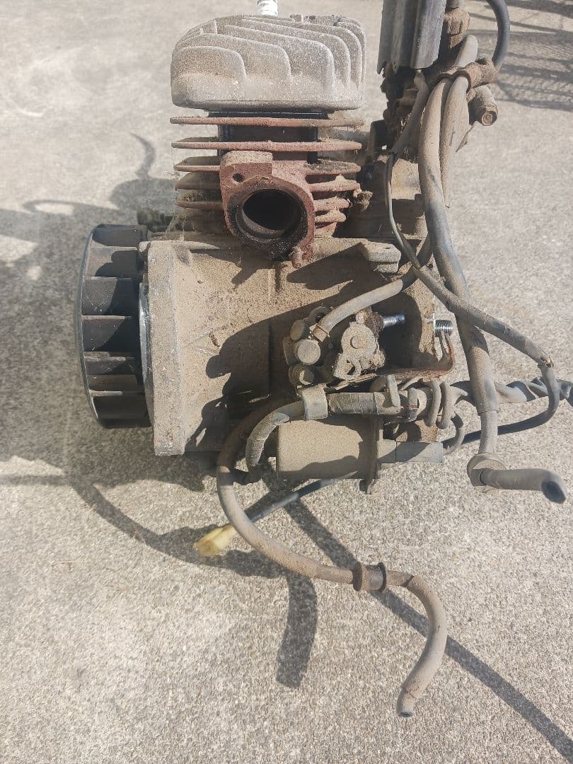 af18 af27 af28 太軸エンジン 47mmボアアップ 放置不動外し