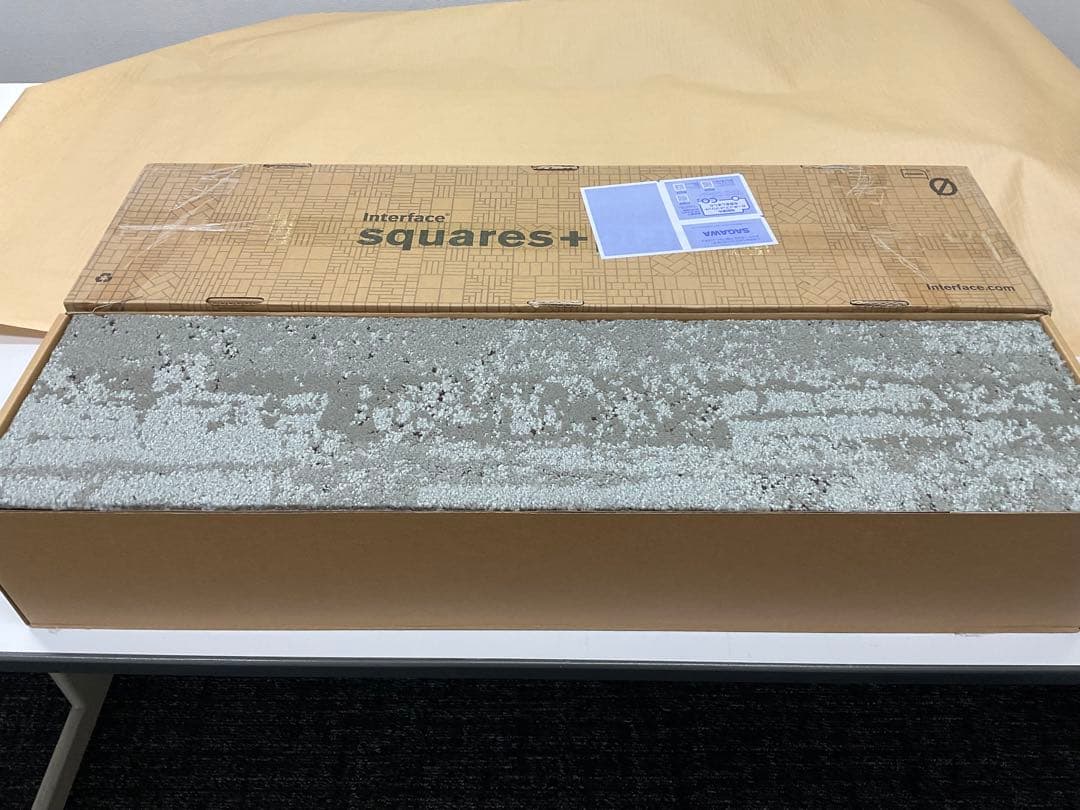 Interface HN810 タイルカーペット Nickel 5.00㎡