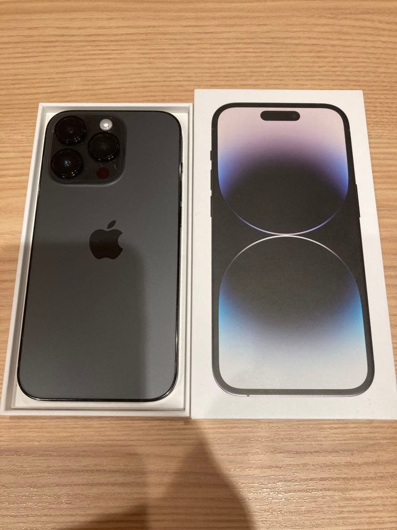 傷無し美品！Apple iPhone 14 Pro 128GB スペースブラック