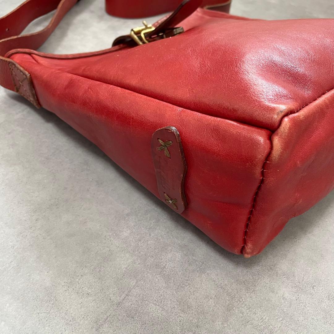 HERZ ヘルツ 気軽に使えるショルダーバッグ CK-91 レッド BU34