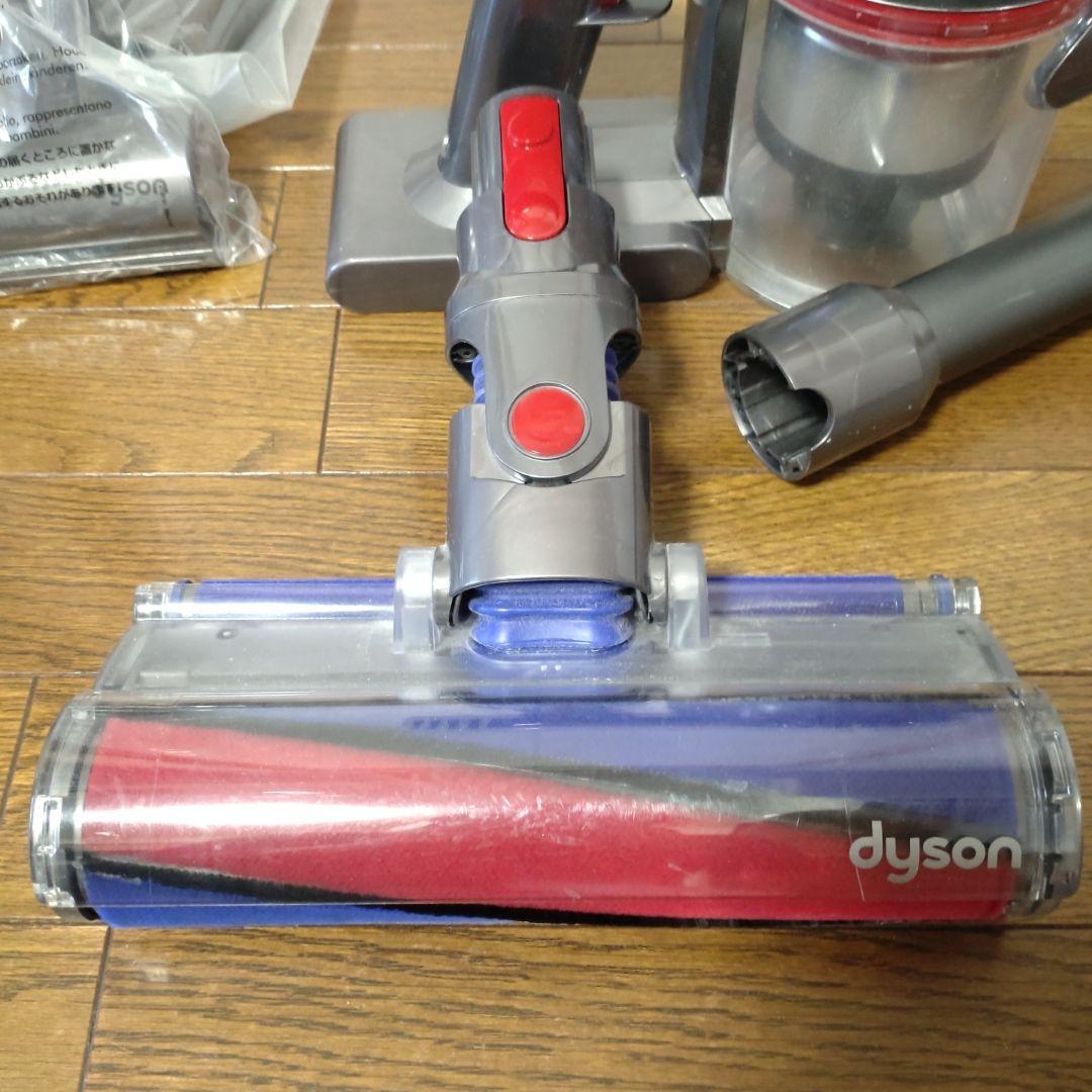 ダイソン Dyson　V8 Fluffy＋　付属品多数　専用台付き