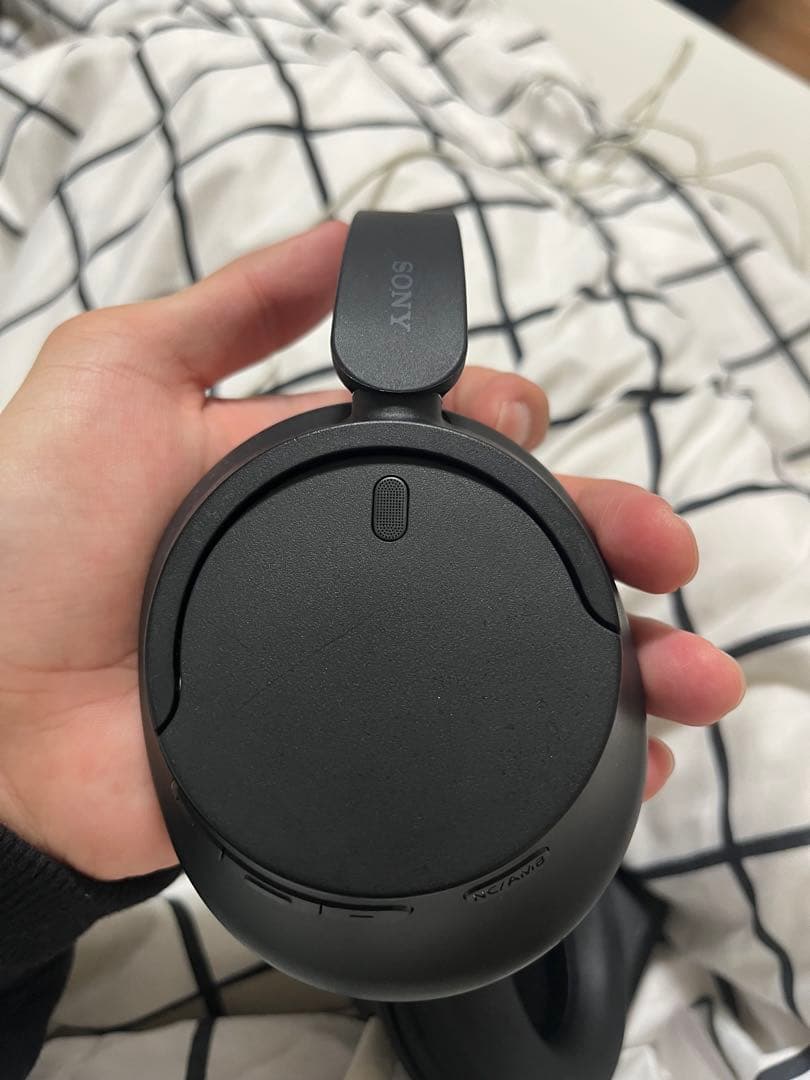 【美品】SONY ワイヤレスノイズキャンセリングヘッドホン WH-CH720N