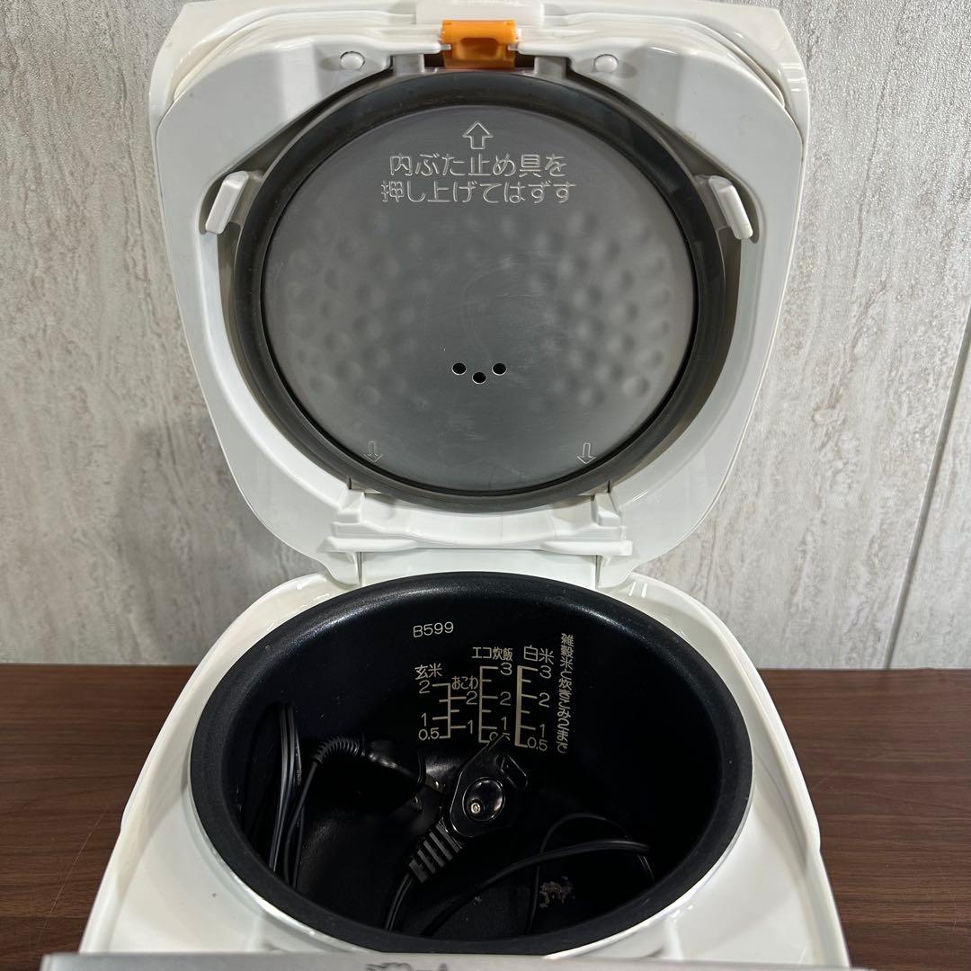 美品 象印 Zojirushi NL-BD05 炊飯器 3合 21年製