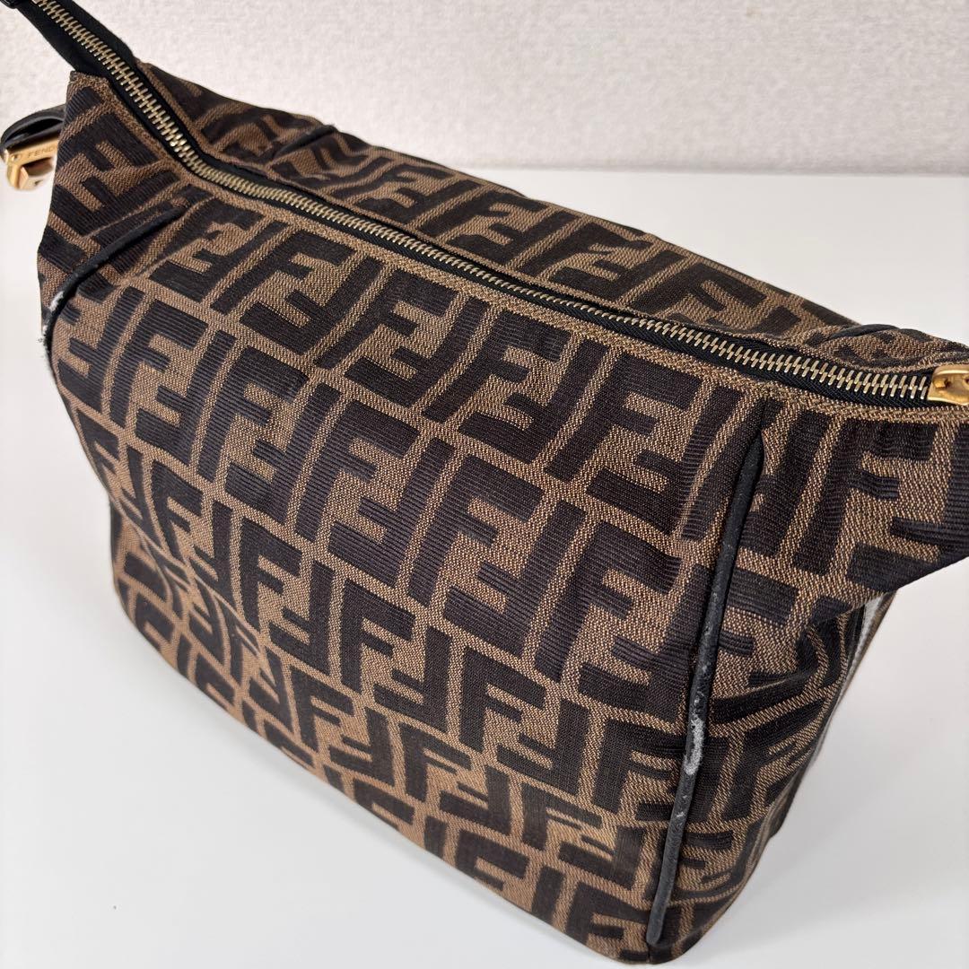 FENDI フェンディ ズッカ バニティバッグ ポーチ ブラウン