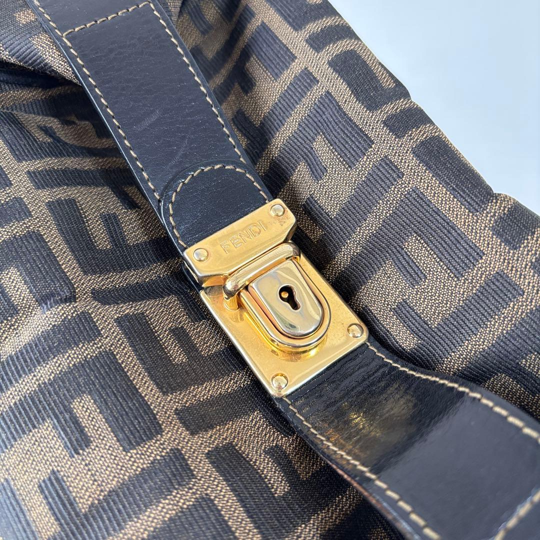 FENDI フェンディ ズッカ バニティバッグ ポーチ ブラウン