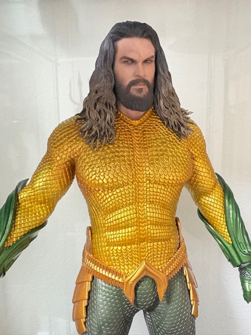 アクアマン　フィギュア