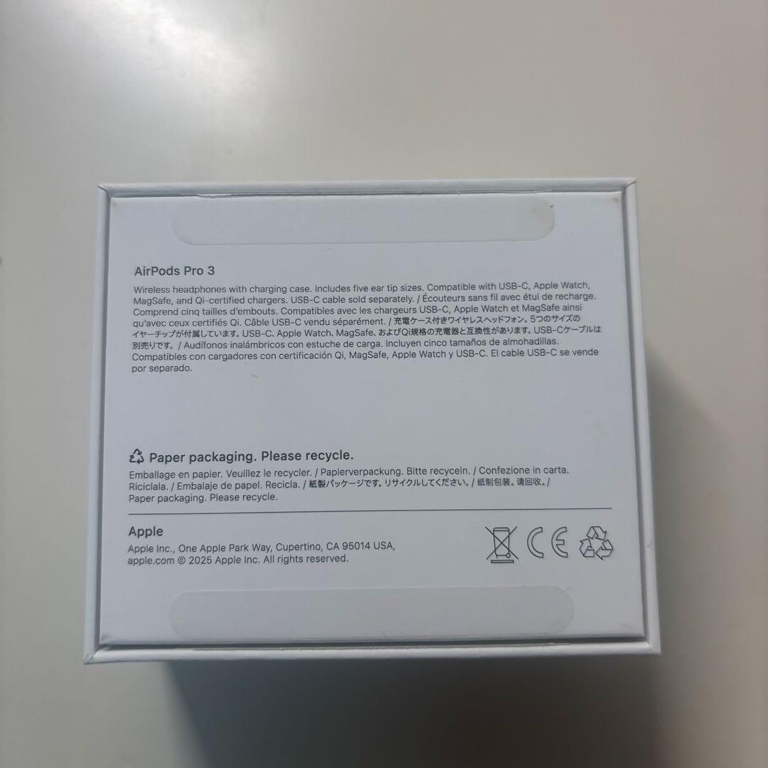 イヤホン Apple AirPods pro3