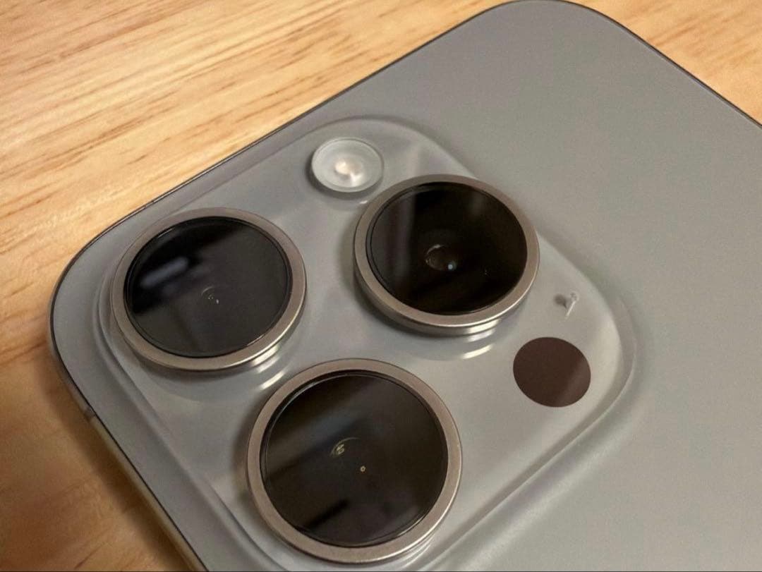 Sakura様限定iPhone 15 Pro 128GB ナチュラルチタニウム