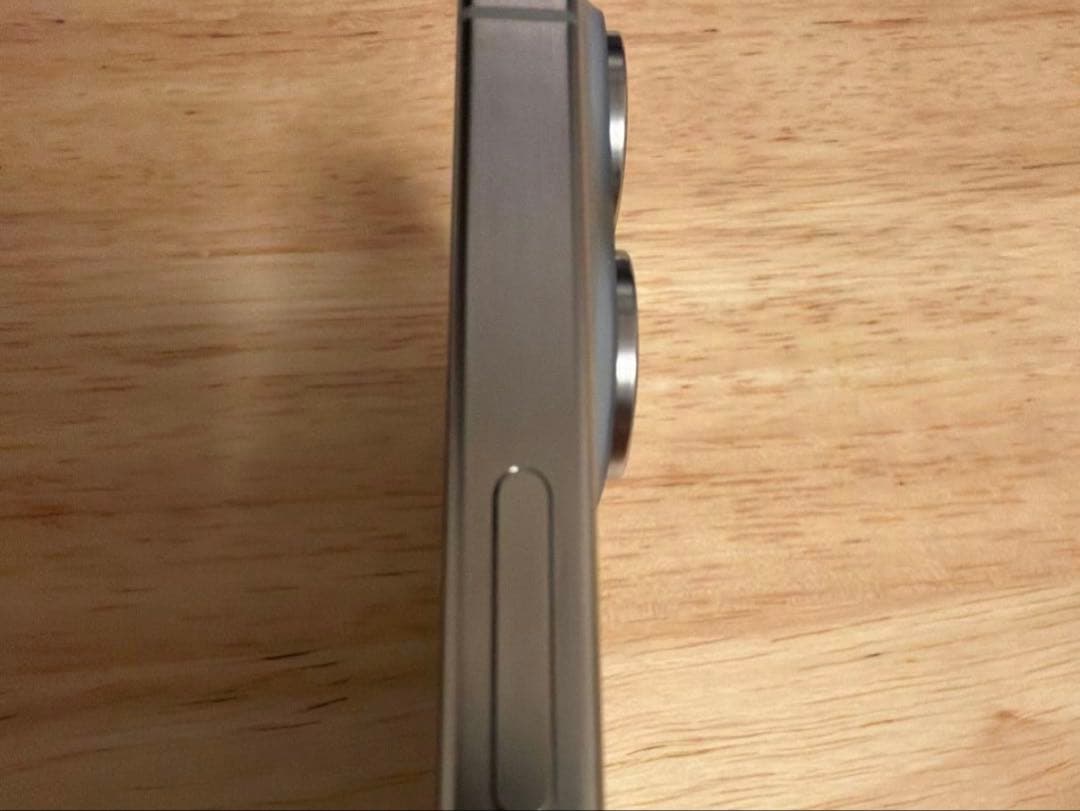 Sakura様限定iPhone 15 Pro 128GB ナチュラルチタニウム