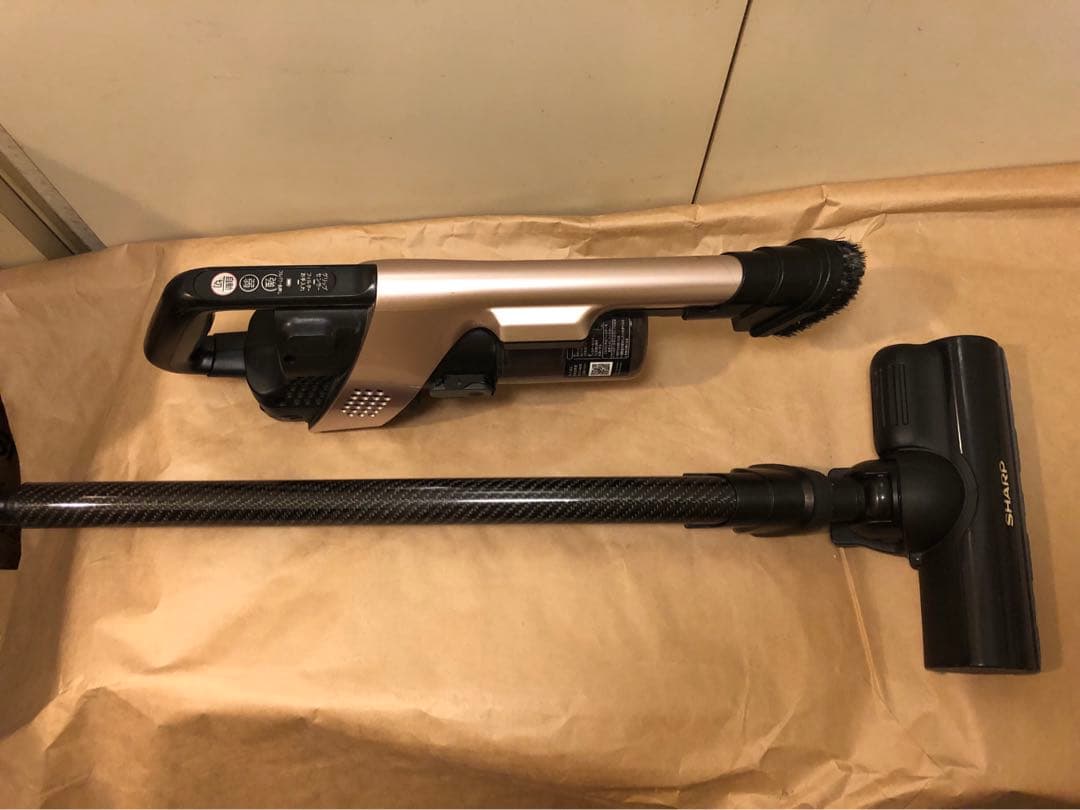 シャープ　SHARP 充電式掃除機　EC-AR5X