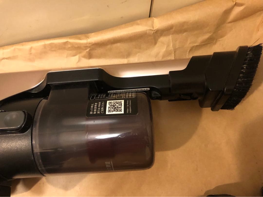 シャープ　SHARP 充電式掃除機　EC-AR5X