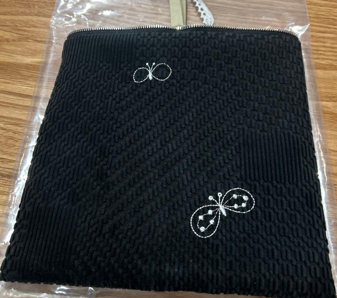 ミナペルホネン　バッグ(コーデュロイ)