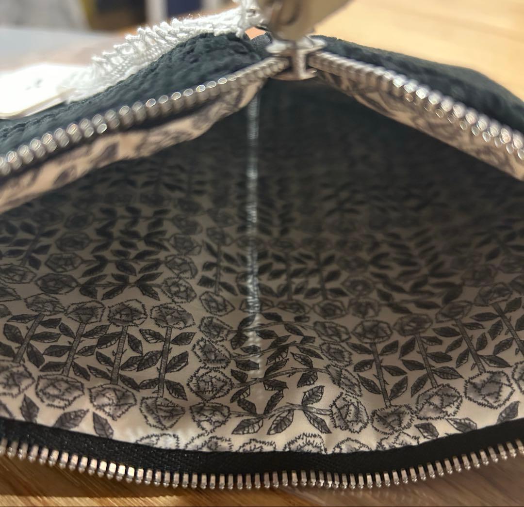 ミナペルホネン　バッグ(コーデュロイ)