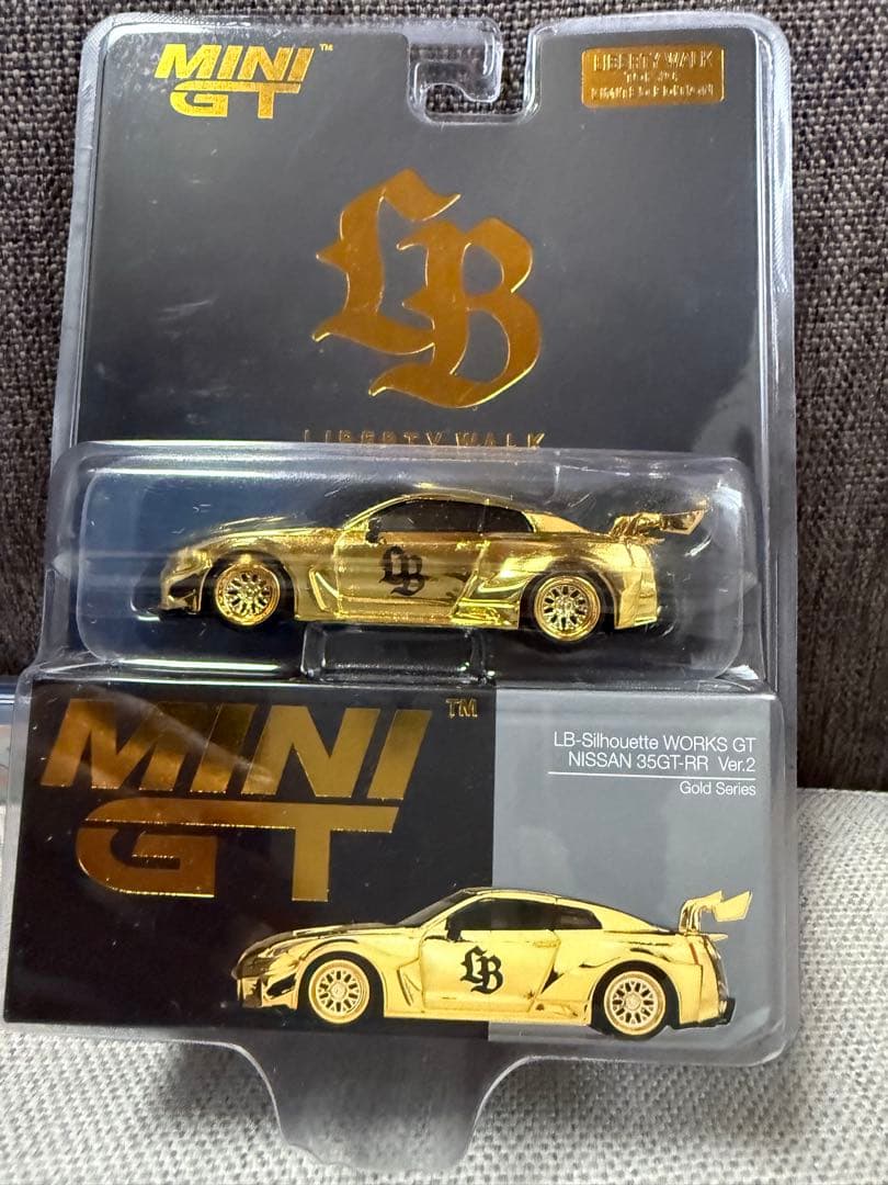 MINI GT LBWORKS GT 35GT-R Ver.2【限定】
