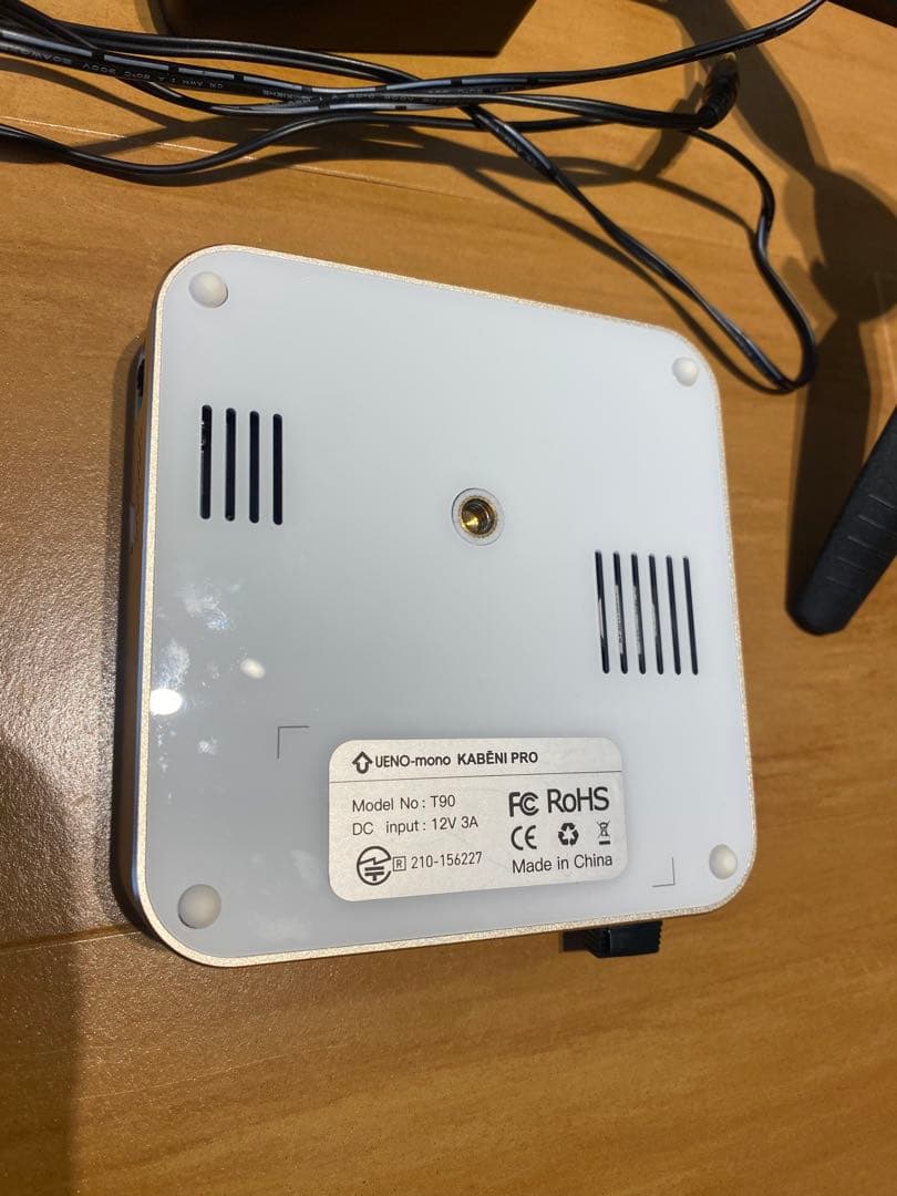 【大幅値下げ】UENO-mono製小型プロジェクター「KABĒNI PRO」