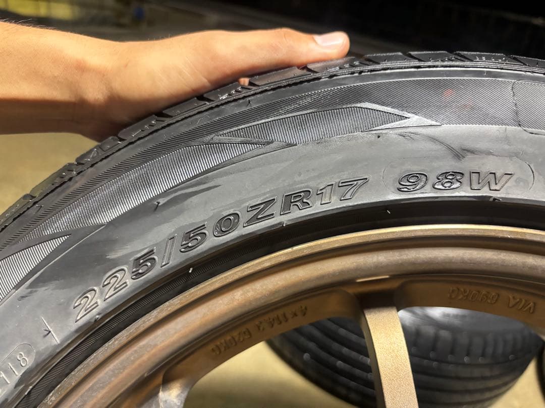 ce28 17インチ8j+38 4本　タイヤセット　レイズ　ボルクレーシング