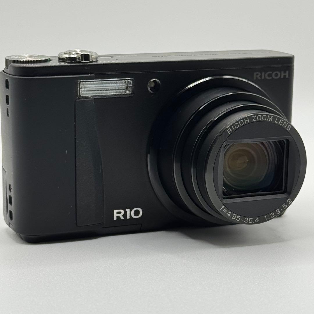 【極美品】 【動作◎】 RICOH R10 リコー　コンデジ デジカメ
