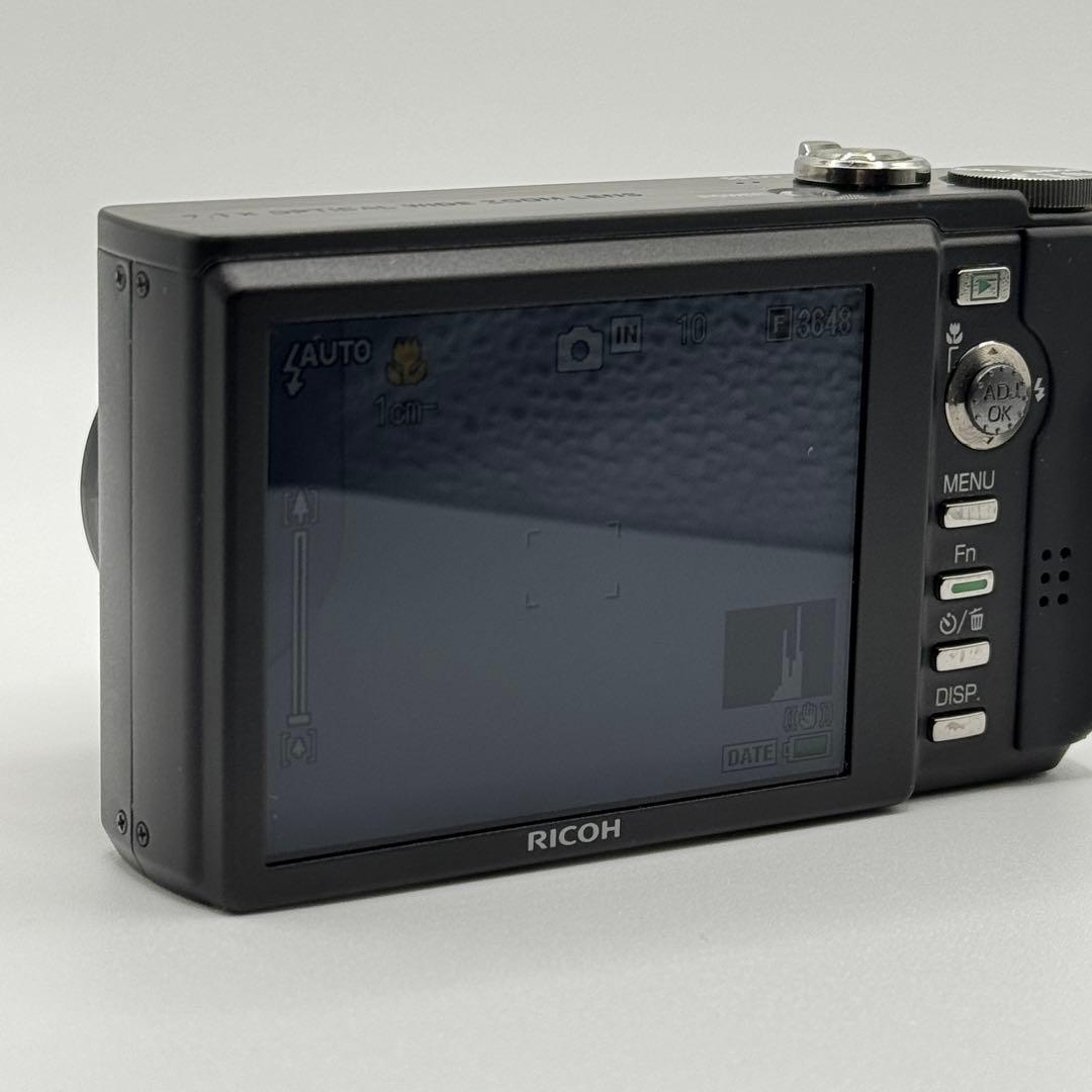 S*.様 【極美品】 【動作◎】 RICOH R10 リコー　コンデジ デジカメ