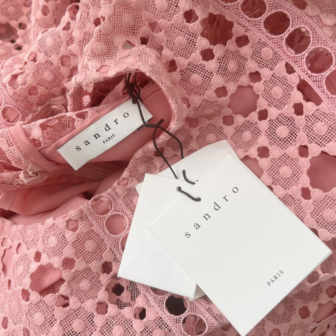 新品未使用　Sandro　サンドロ　カッティングレース　ワンピース　サイズ36