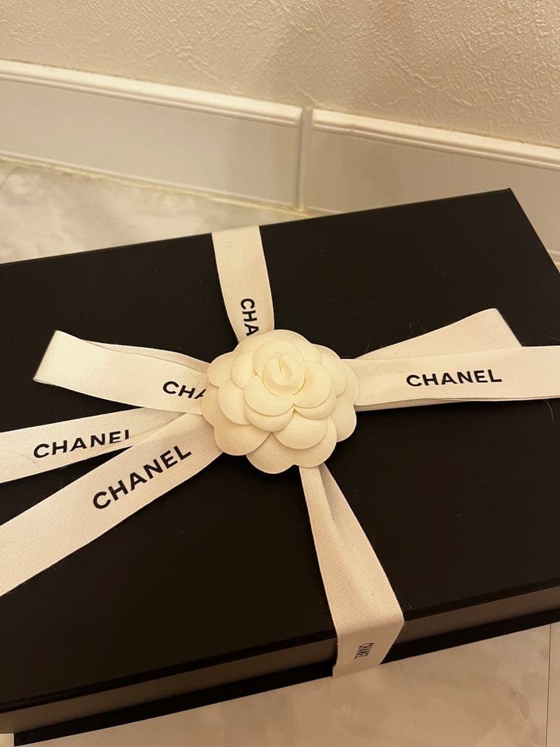 シャネル　空箱　マグネット式箱