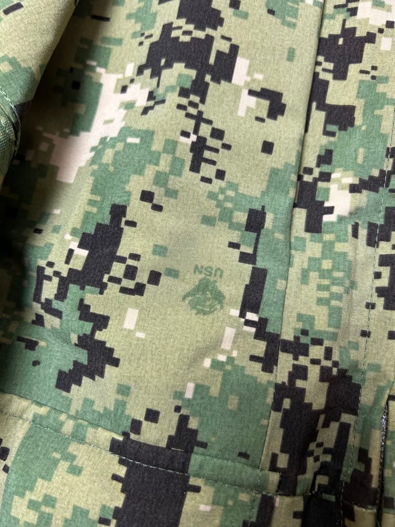 米軍実物　デジタルカモ　ミリタリージャケット　US.NAVY GORE-TEX