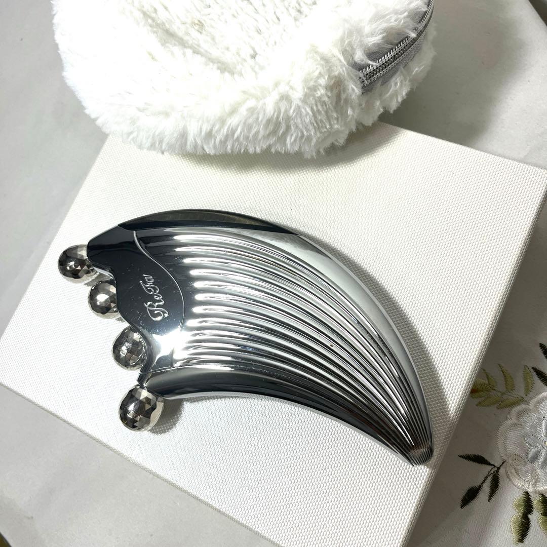 超美品　リファ　ソーラー美顔器　マイクロカレント　リンパ　箱、収納ポーチ付き